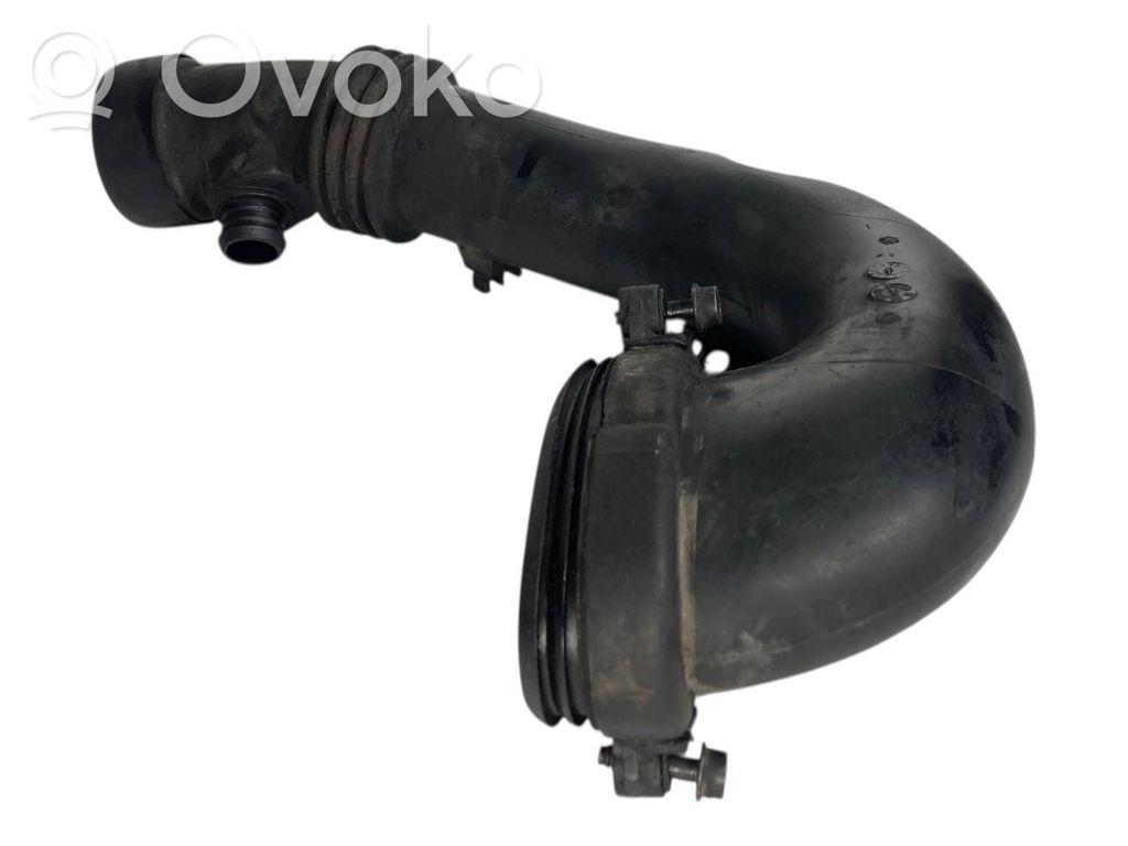 Gaisa caurule uz turbīnu