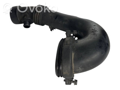 Gaisa caurule uz turbīnu