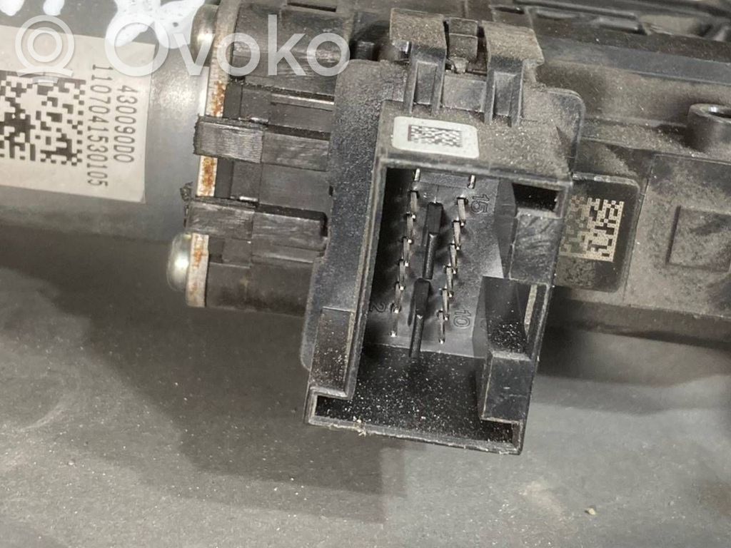 Priekšpusē elektriskā loga pacelšanas mehānisma komplekts