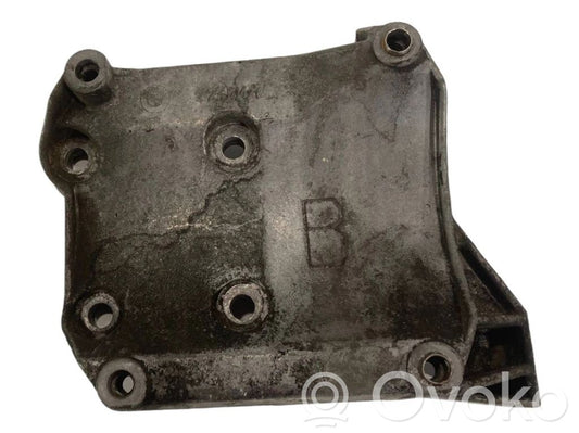 Air conditioning compressor mount