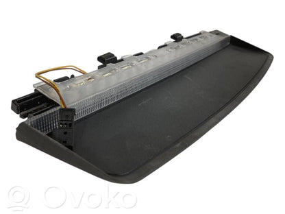 Papildu bremžu signāla lukturis