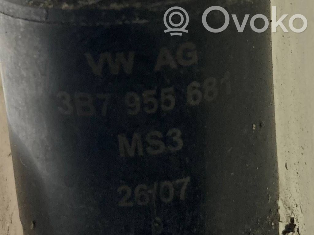 Logu šķidruma tvertne