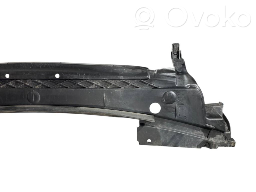 Bampera apakšas aizsargs