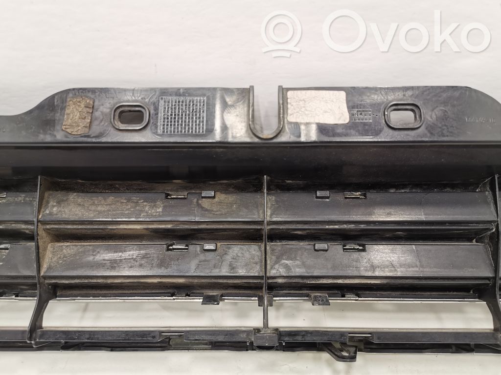 Priekšējais režģis