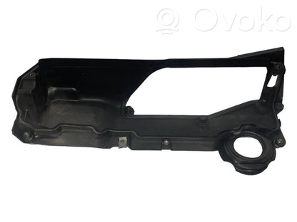 Крышка двигателя (декоративная отделка)