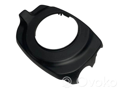 Stūres ass dekoratīvā apdare