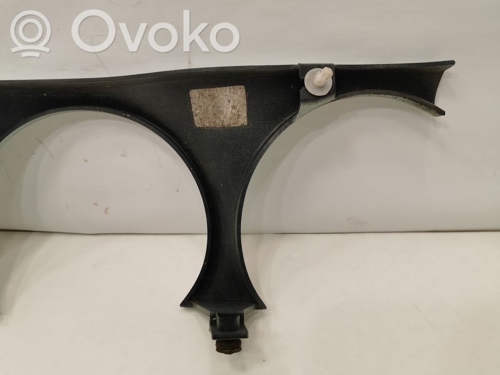 Priekšējā luktura dekoratīvā apdare