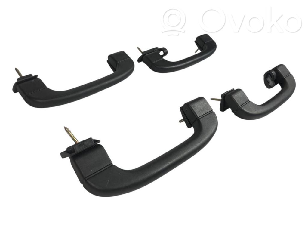 Rokturu komplekts griestiem