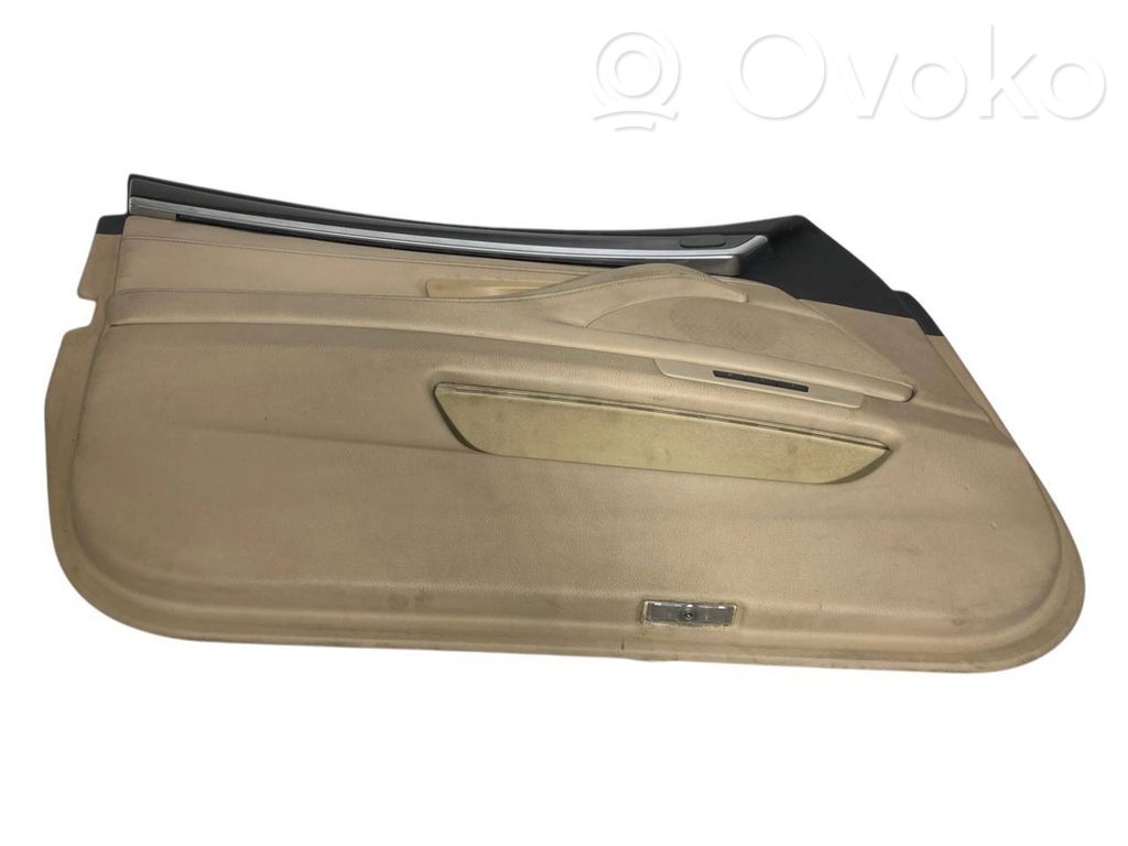 Priekšējo durvju apdare