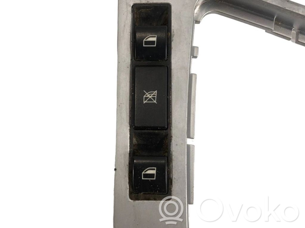 Декоративная накладка на рычаг переключения передач (пластик)