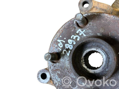 Priekšējā riteņa rumbas vārpstas šarnīrs (stupica, capfa)