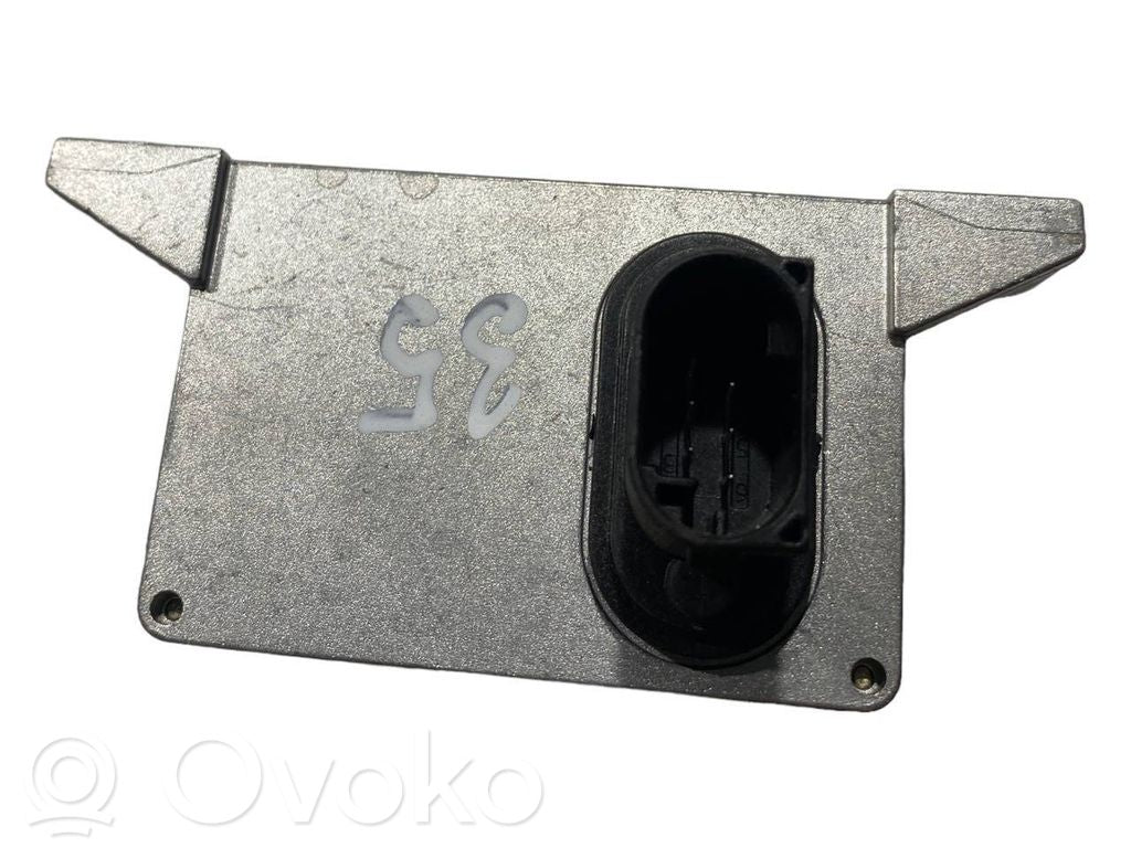 ESP (elektroniskās stabilitātes programmas) sensors (paātrinājuma sensors)