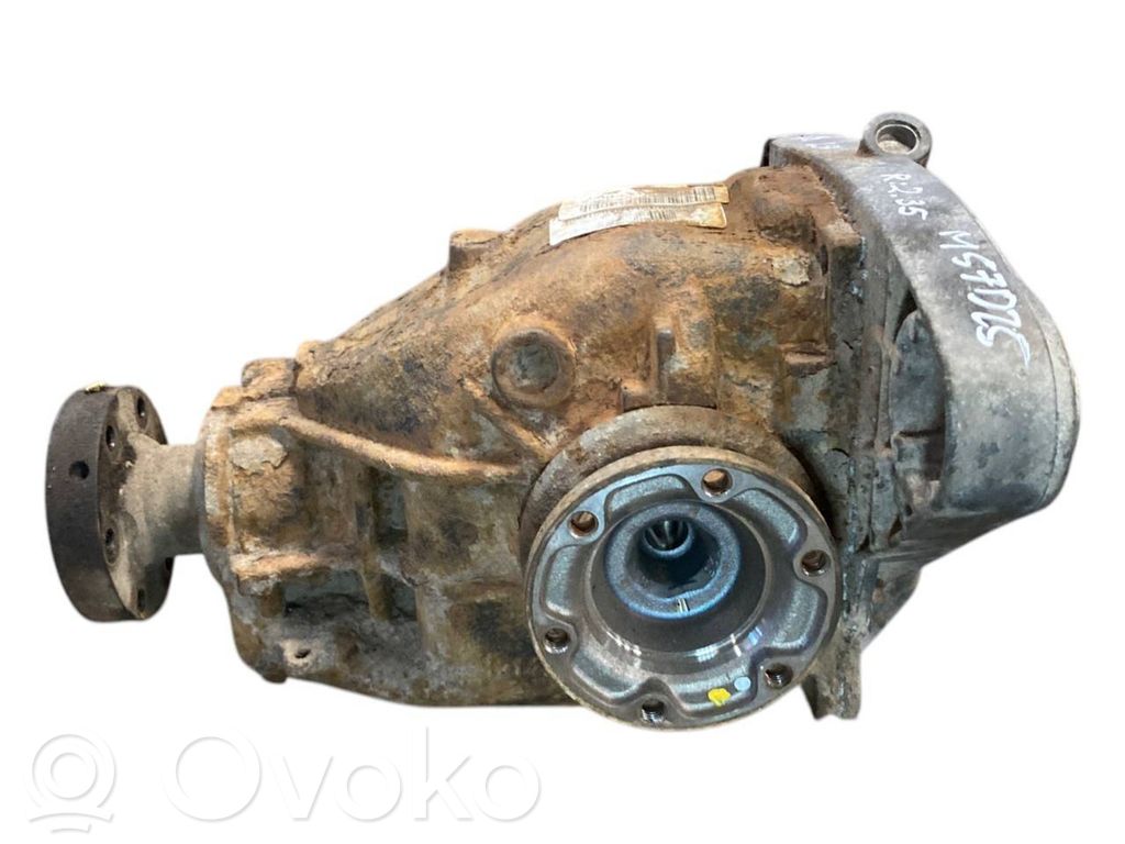 Aizmugurējais reduktors