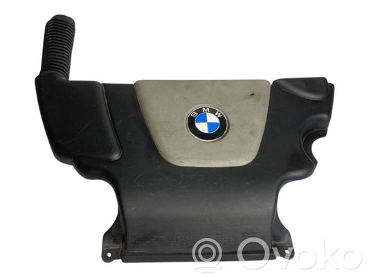 Крышка двигателя (декоративная отделка)