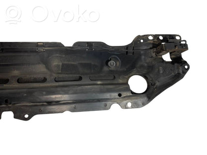 Radiatoru paneļa augšējā daļa (televizors)