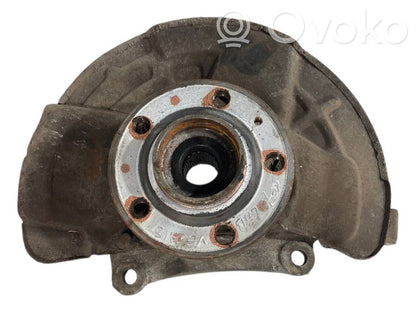 Priekšējā riteņa rumbas vārpstas šarnīrs (stupica, capfa)