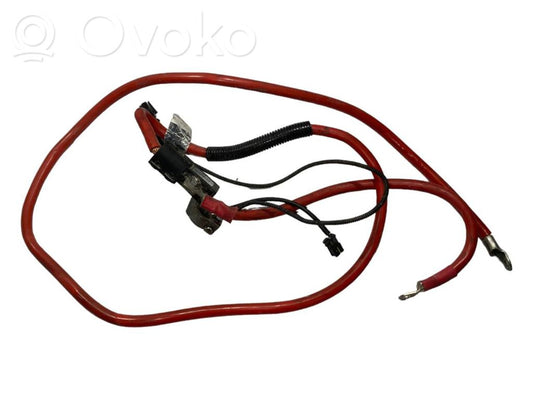 Положительный провод (аккумулятор)