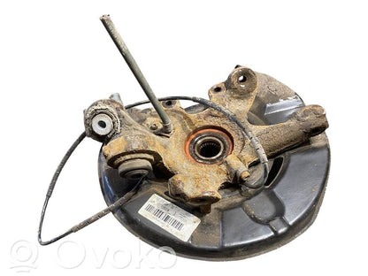 Aizmugurē riteņa rumbas vārpstas šarnīrs (stupica, capfa)