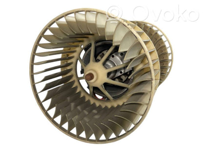 Mazā radiatora ventilators