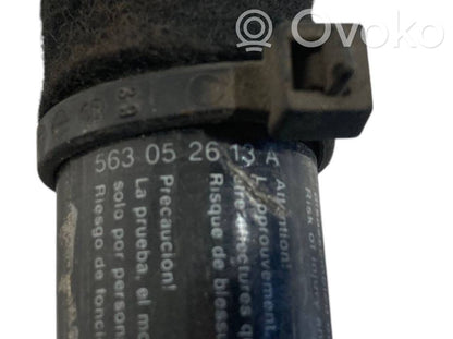 Priekšējās jostas sprādze