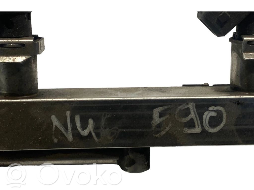 Degvielas maģistrālā caurule