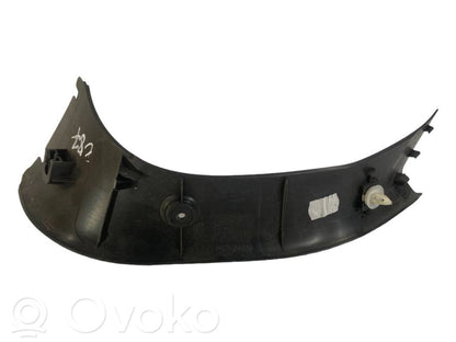 Sānu dekoratīvā apdare (pie loga)