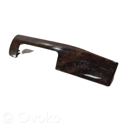 Cita veida salona detaļa