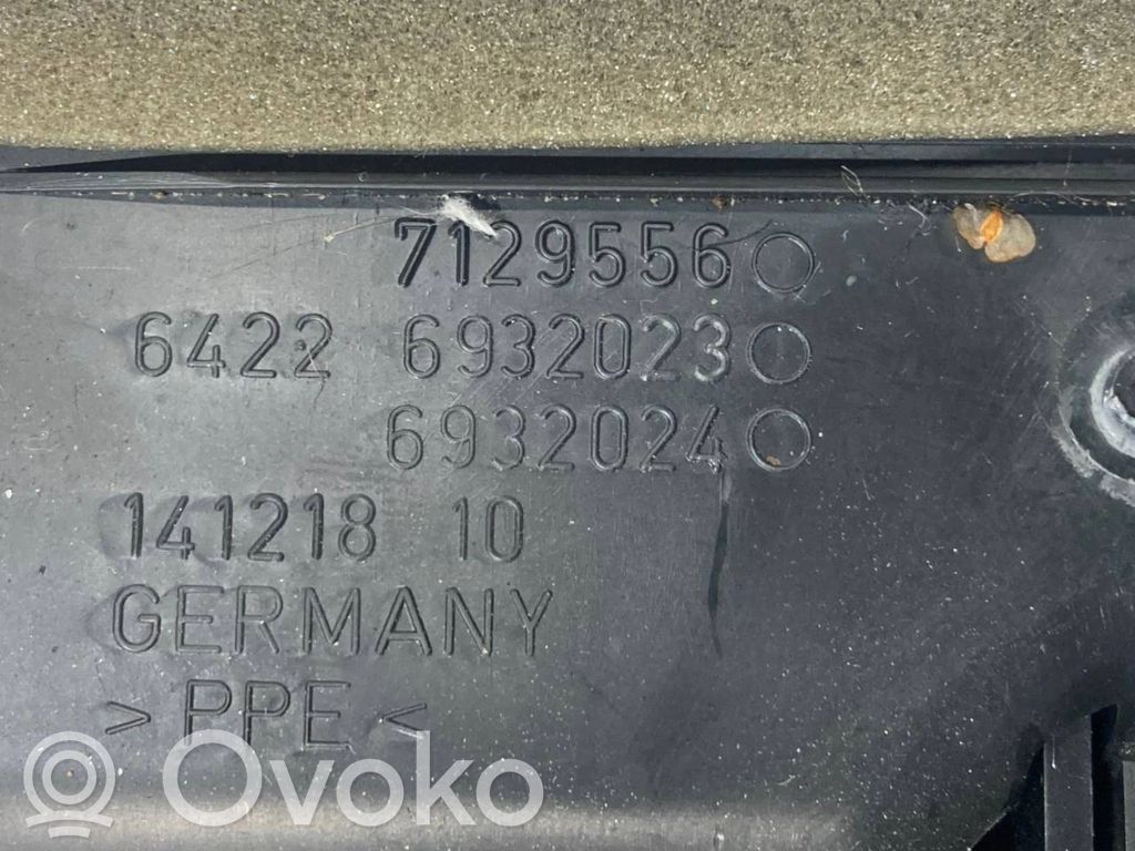 Aizmugurējā gaisa - ventilācijas reste