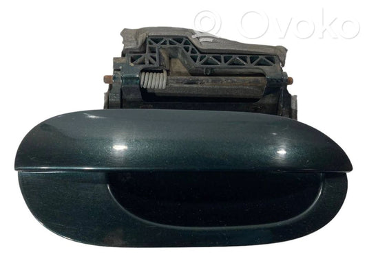 External opening handle