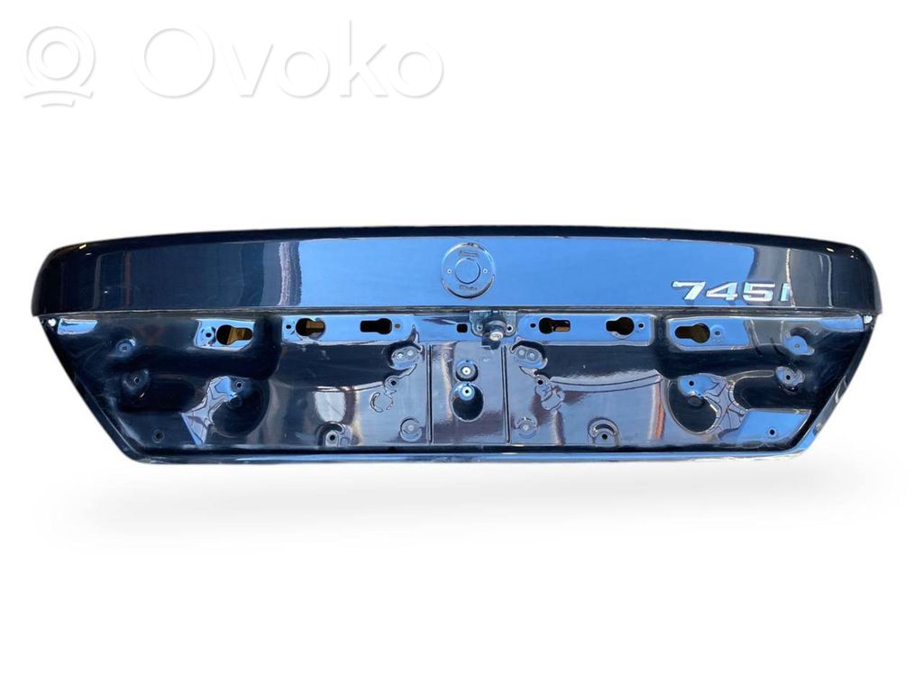 Aizmugurējais pārsegs (bagāžnieks)