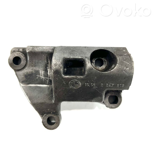 Generator mount