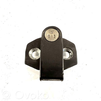 Петля для блокировки спереди