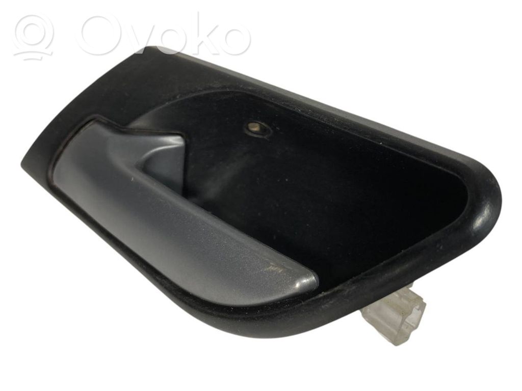 Internal opening handle