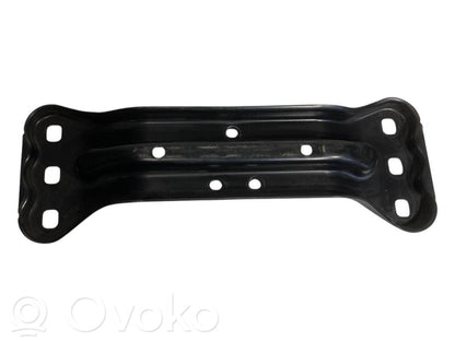 Transmission mounting bracket