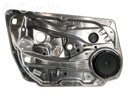 Skaļrunis (-i) priekšējās durvīs