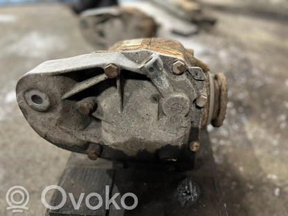 Aizmugurējais reduktors