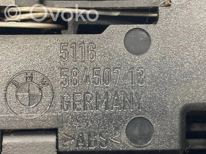 Задняя воздухо-вентиляционная решетка