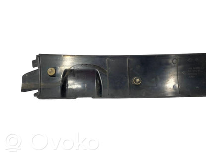 Bagāžnieka dekoratīvā apdare