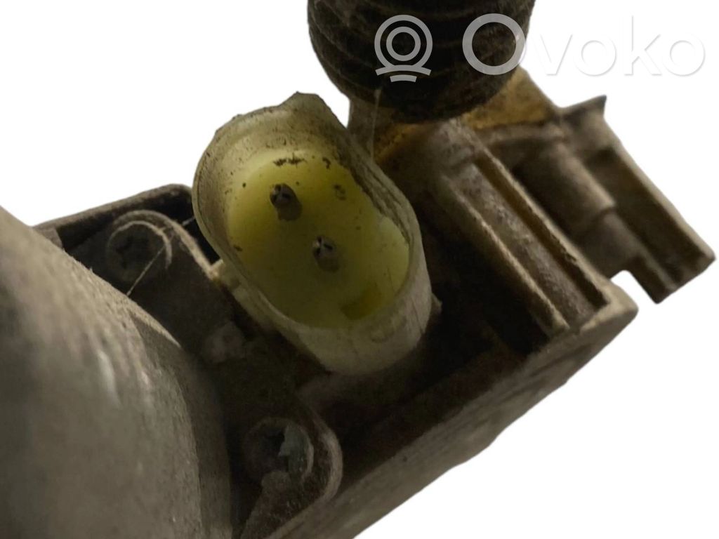 Priekšpusē elektriskā loga pacelšanas mehānisma komplekts