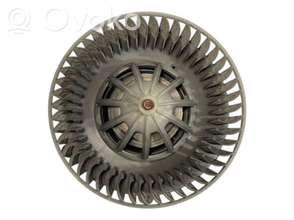 Mazā radiatora ventilators