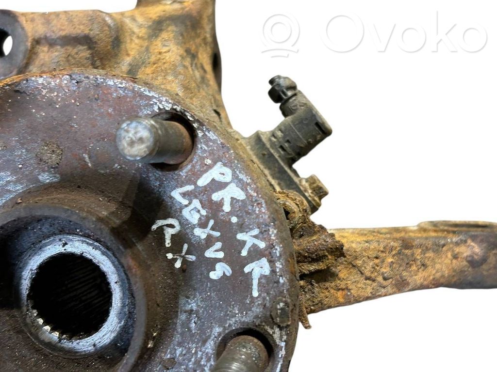 Priekšējā riteņa rumbas vārpstas šarnīrs (stupica, capfa)