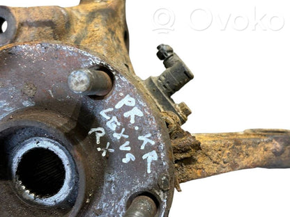 Priekšējā riteņa rumbas vārpstas šarnīrs (stupica, capfa)