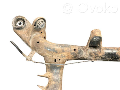 Pusrāmis aizmugurējais / priekšējais