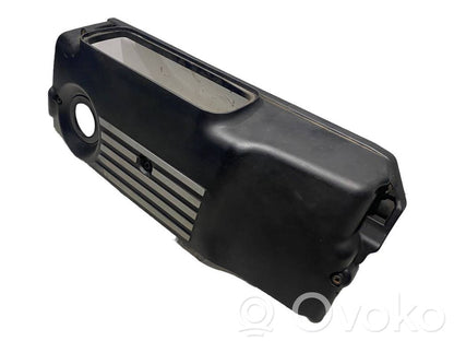 Крышка двигателя (декоративная отделка)