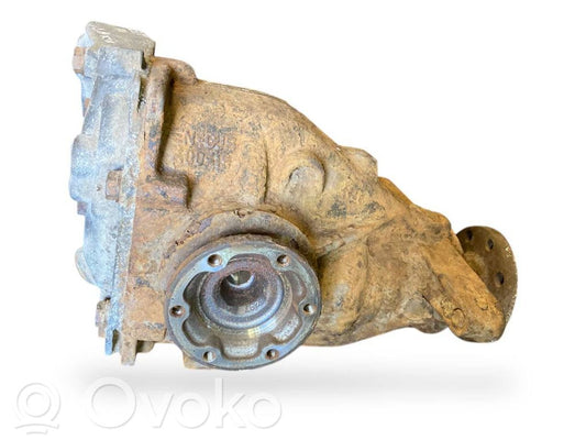 Aizmugurējais reduktors