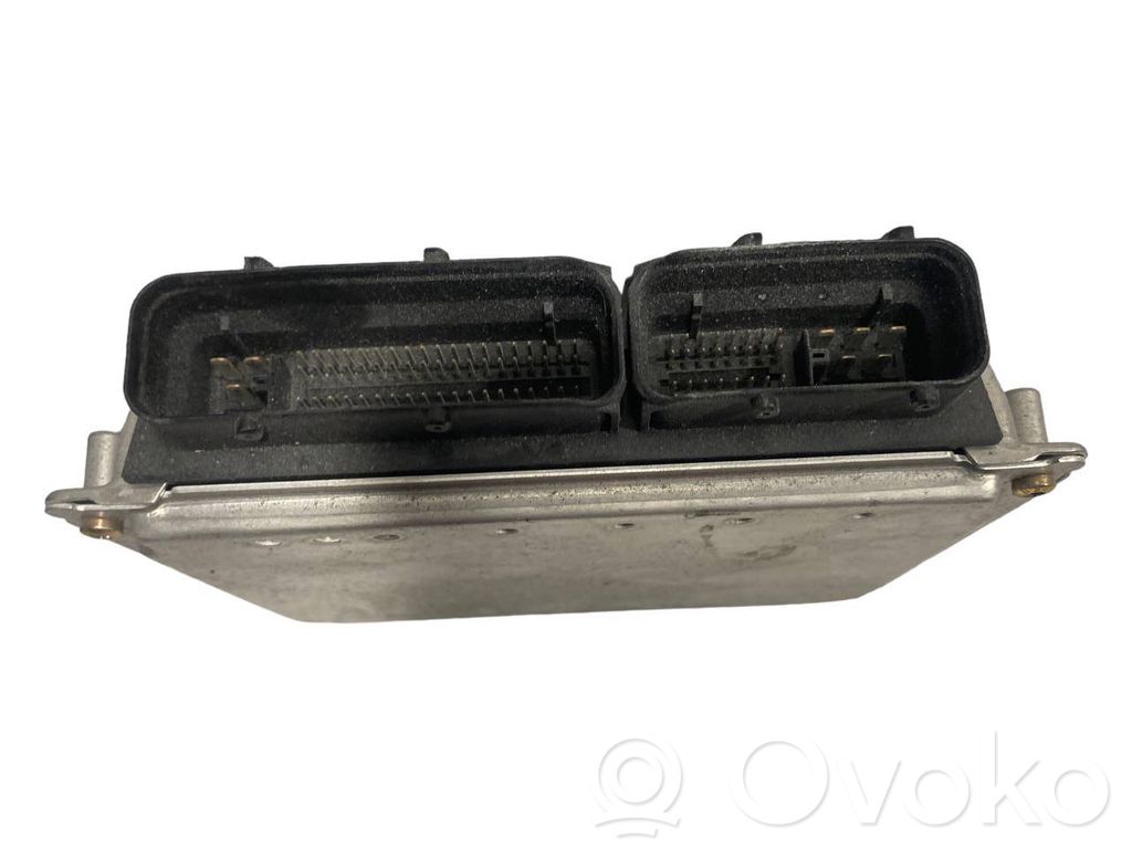 Dzinēja vadības bloks