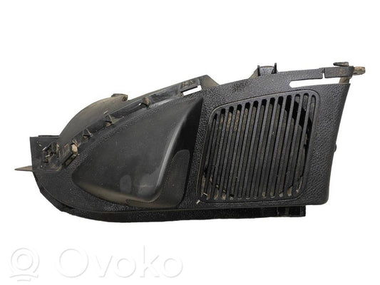 Speaker(s) in the rear window