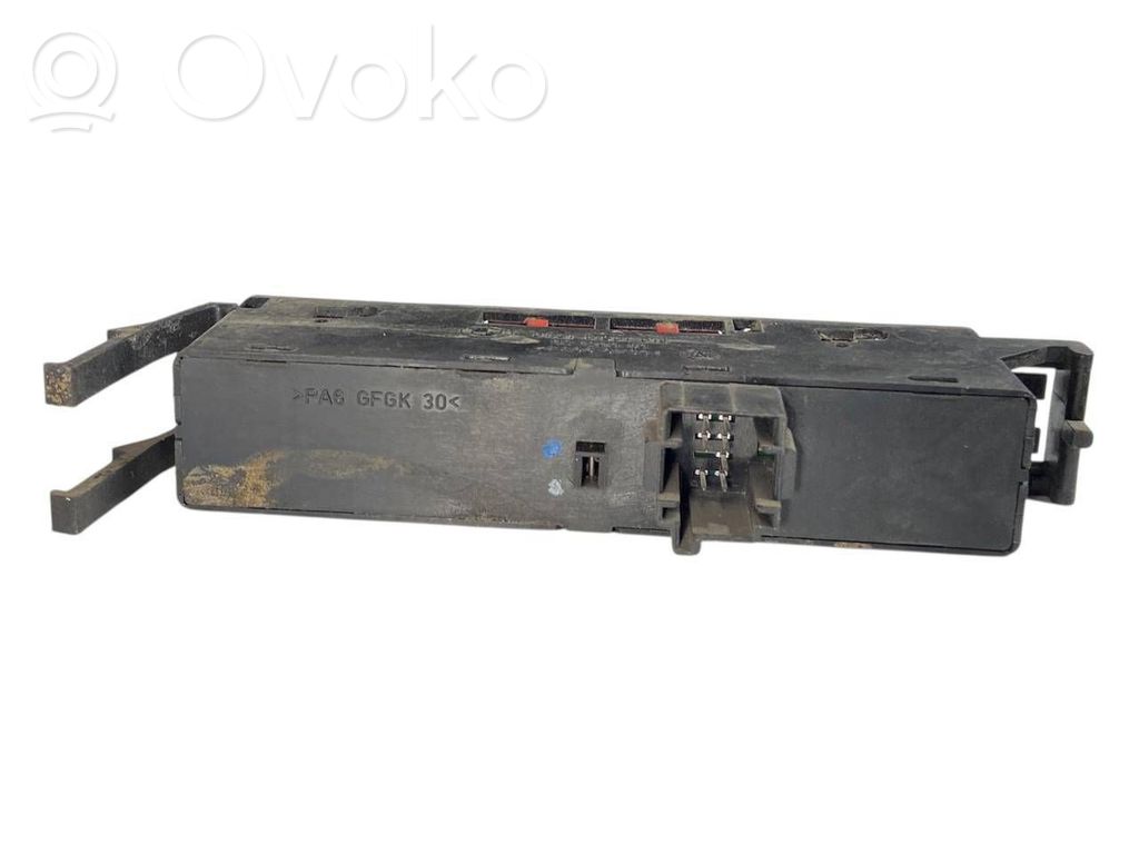 Elektrisko logu slēdzis