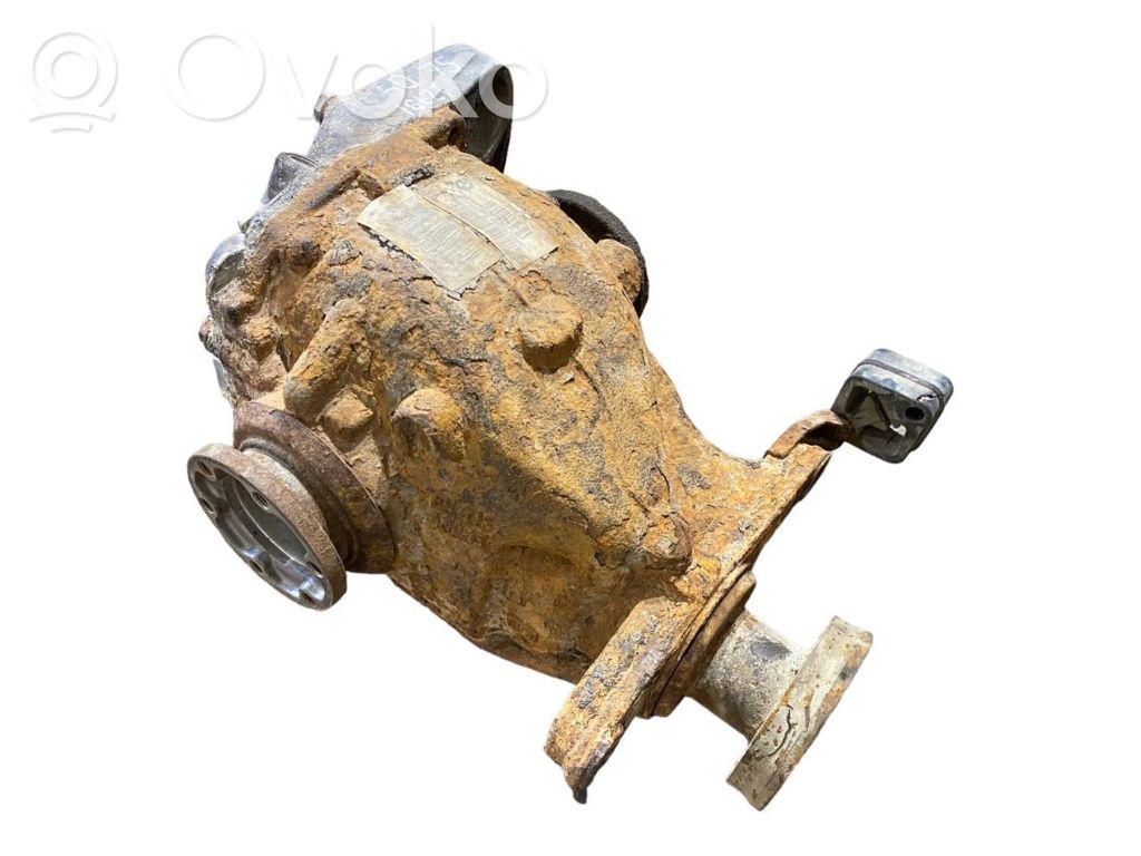 Aizmugurējais reduktors