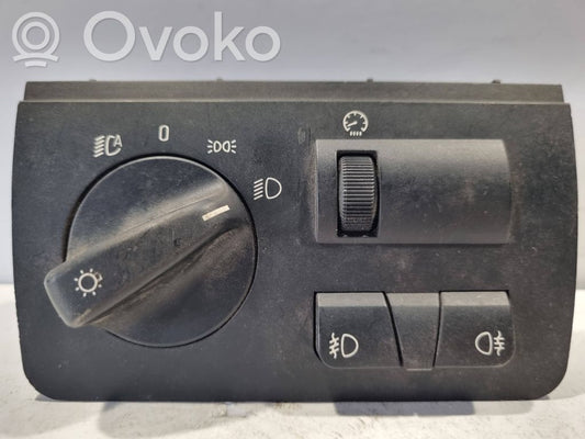 Headlight switch